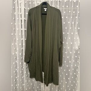 Ava & Viv Green Women's Sweater